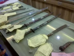 Polisi Amankan Pistol Mainan dan Senjata Tajam dari Komplotan Geng Motor Sadis