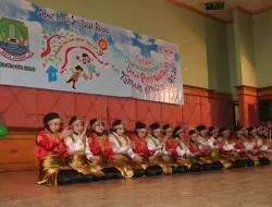 Ironis, Pemkot Bekasi Rayakan Hari Anak tapi Satpol PP-nya Nyabuli Anak
