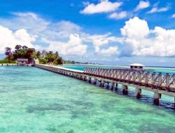 Wisata Pulau Tidung dan Mitos Jembatan Cinta