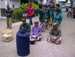 Menjadi Sengkuni yang Licik, Amien Rais ‘Diruwat’ Paguyuban Budaya Yogya