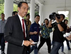 Ini Ekspresi Wajah Jokowi dalam Cover Majalah Time