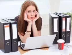 5 Tips Hilangkan Rasa Malas Saat Dikejar Deadline Tugas
