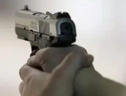 Polisi Tangkap Pemasok Senjata Api di Sekitar Cikarang