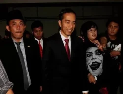 Komentar Jokowi Mengenai Niatan Kubu Prabowo Merevisi 122 Undang-undang