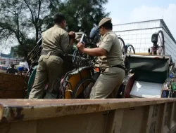 Dua Hari Razia, Satpol PP Jaring 23 Unit Becak