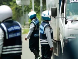 Gelar Razia Ilegal, Oknum Dishub Kota Bekasi Digelandang Polisi
