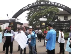 Dalang Pengeroyokan Wartawan Belum Ditangkap, Polres Bekasi Didemo