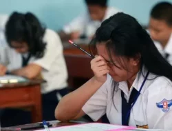 Jelang UN, SMP 12 Bekasi Genjot Siswa Latihan Soal