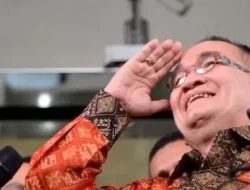 Soal Jokowi dan Kabinetnya, Ruhut Sitompul Ternyata Sembunyikan Rahasia Ini Hampir Setahun