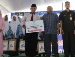 Kementerian Sosial Berikan Bantuan untuk Siswa MTS Attaqwa 03 Bekasi