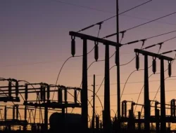 Warga Bekasi Kesal Pemadaman Listrik yang Dilakukan PLN