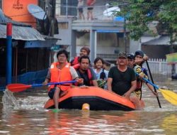 Hadapi Banjir, Pemkot Bekasi Masih Kekurangan Perahu Karet