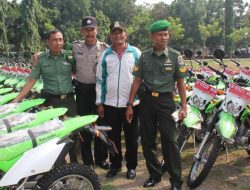 Pemkot Bekasi Bagikan 123 Motor Trail kepada Sejumlah Instansi