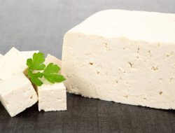 Pabrik Tahu Berformalin di Pondok Melati Digrebek Polisi