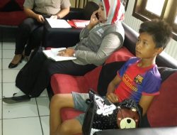 Dari Lampung, Andika ke Bekasi Cari Bapak Ibunya yang Sudah Cerai
