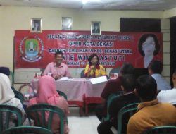 Reses, Politisi PDIP Sosialisasikan Tahun Investasi