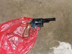 Usai Tembak Mati Sang Istri, Brigadir Aris Tembak Kepala Sendiri