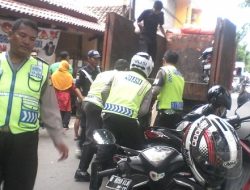 Parkir di Belakang BCP, Belasan Motor Diangkut Polisi