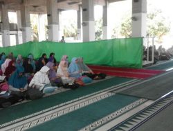 Ratusan Siswa SMA Se-Kota Bekasi Ikuti Pesantren Kilat
