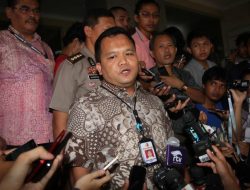 Pusing Tujuh Keliling Kapolres Baru Bekasi Kota