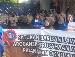 Kena PHK Sepihak, Mantan Karyawan PT Nirwana Lestari Gelar Unjuk Rasa
