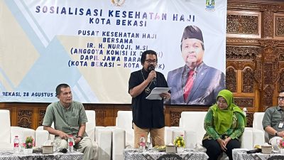 Anggota Komisi IX DPR RI, Nuroji saat menggelar sosialisasi tentang pelayanan kesehatan haji, Kamis (28/8/2025). (Foto: klikebaski.co)