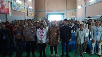 Warga Desa Karang Reja Bekasi Hadiri Sosialisasi Program MBG