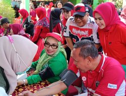 Semarakan Hari Kartini, PAC PDIP Bekasi Timur Gelar Senam dan Cek Kesehatan Gratis