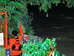 Air Kali Bekasi Naik, BPBD Nyalakan Sirine Peringatan Banjir
