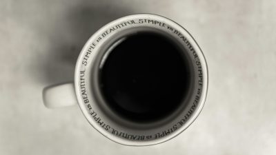 Cara Membiasakan Minum Kopi Tanpa Gula
